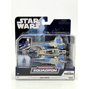 Star Wars Micro Galaxy Squadron Fang Fighter Toy w Mandalorian Figure 5 Inch New